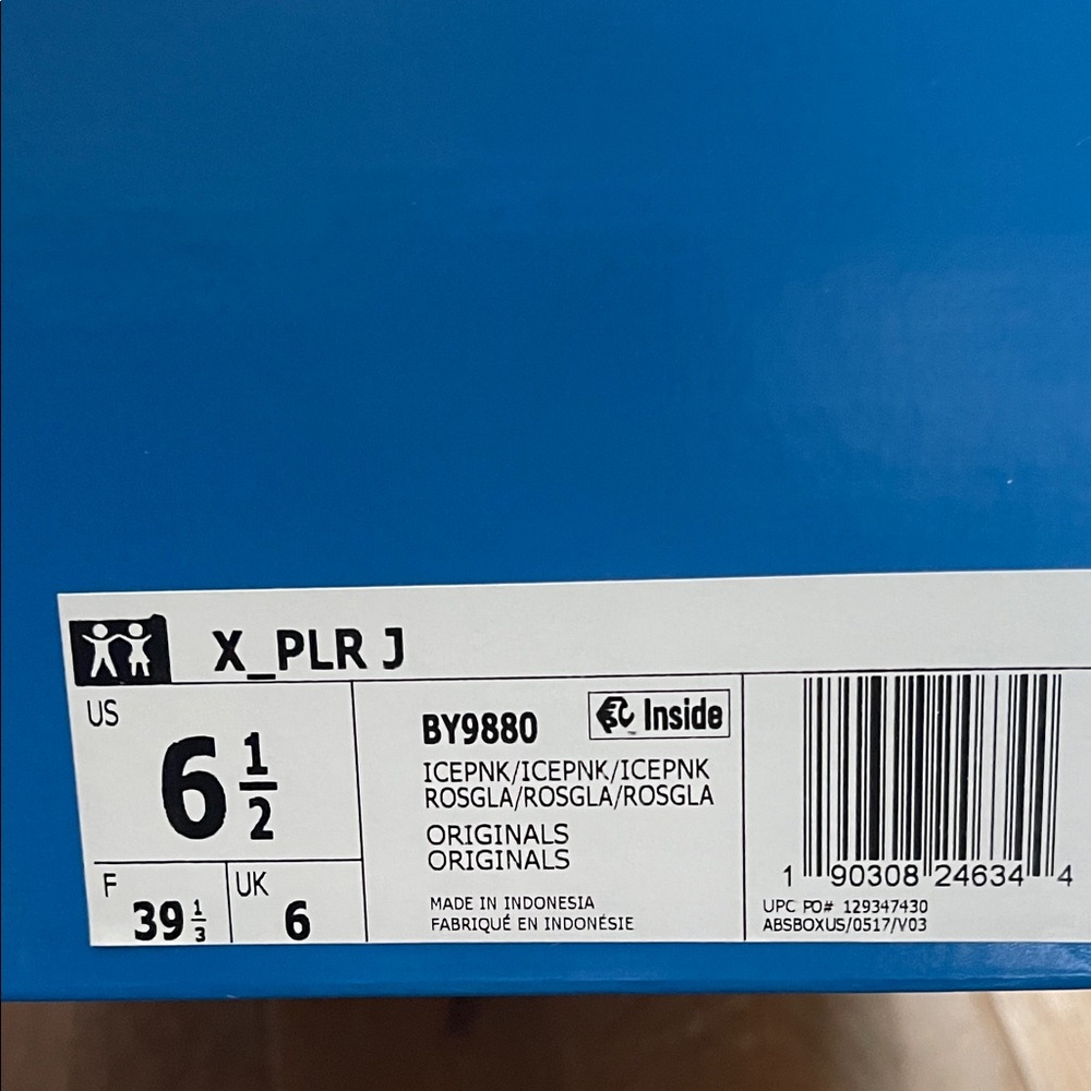 Adidas Women's Soft Pink Sneakers - Picture 4 of 5